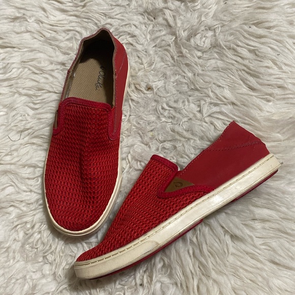 Olukai Pehuea Slip On Sneaker Womens‎ 6 Red Mesh Comfort Shoe Loafer Drop Heel - Picture 1 of 9